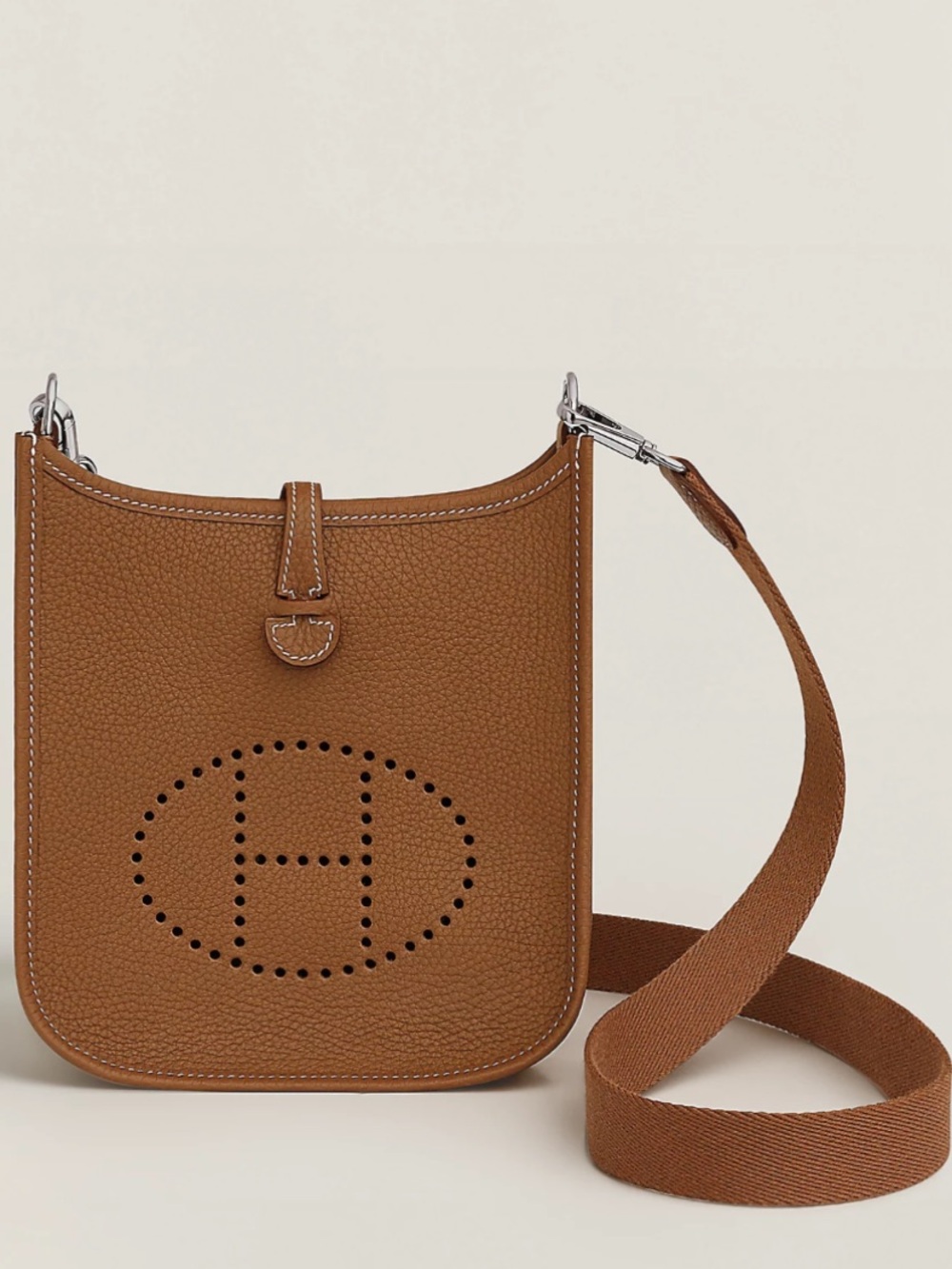 New in box Auth Hermes Evelyn 16 TPM Gold